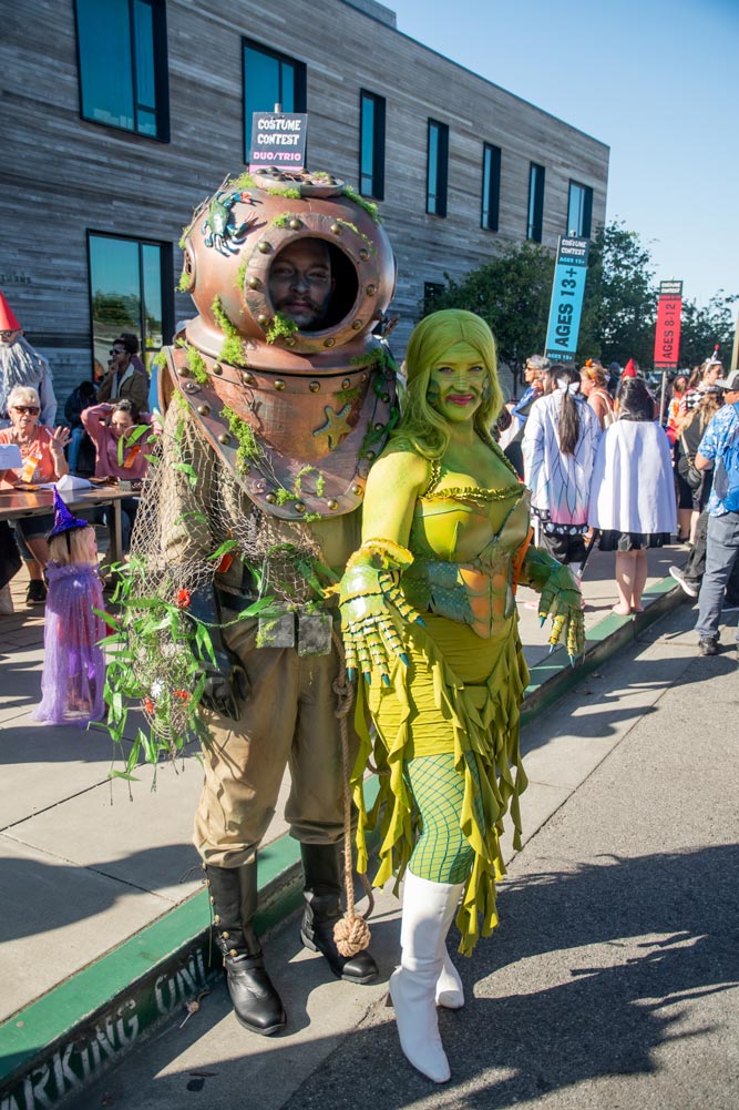 costume contest participants